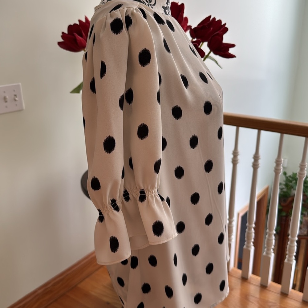 Ann Taylor blouse - Picture 2 of 3